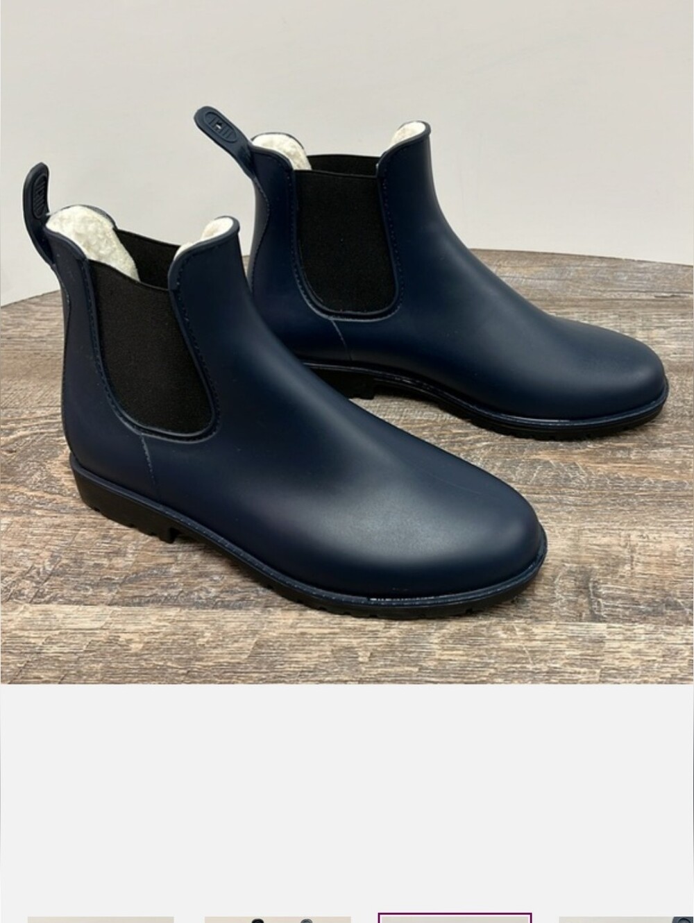 NWT Women's Khombu Camille Snow Sherpa Lined Boots in Navy Blue - Picture 3 of 8